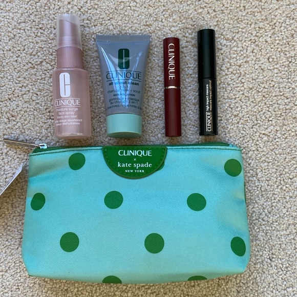 NWT! Clinique x Kate Spade Cosmetic Bag and Oversized Clinique Samples - Picture 1 of 10